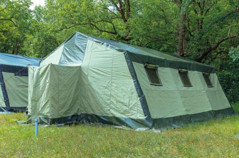 Палатка каркасная Т-10 с наметом из суровой бязи (демисезонная)